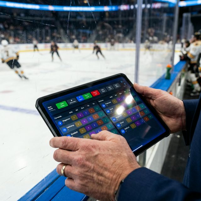 Coach using CenterIceStats